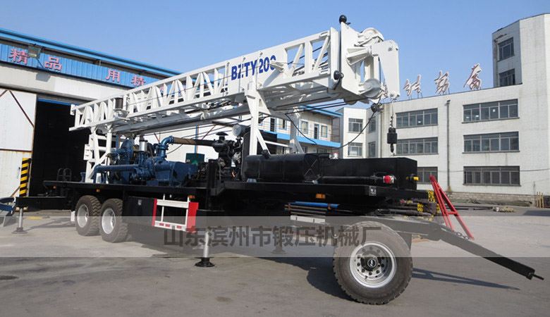 BZTYF150C拖车式水井钻机